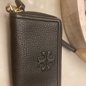 Tory Burch Zipper Wallet